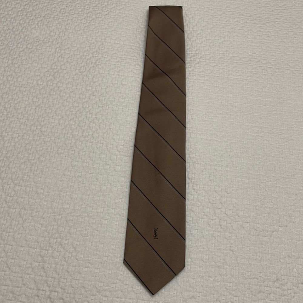Yves Saint Laurent Paris New York Camel Stripe Classic Tie—Excellent Condition!